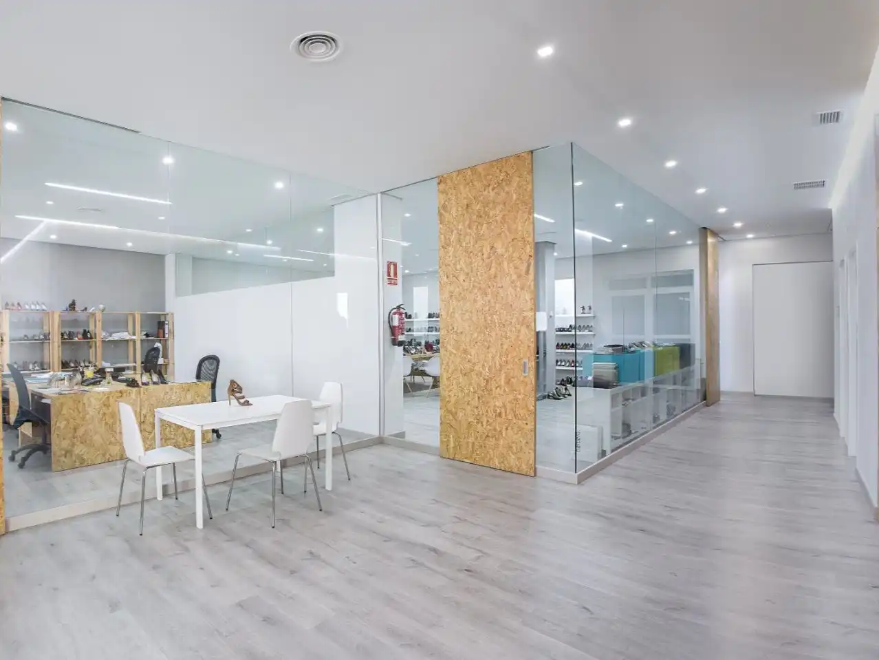 Oficina en venta en Petrer con Aire acondicionado, Calefacción y Amueblado