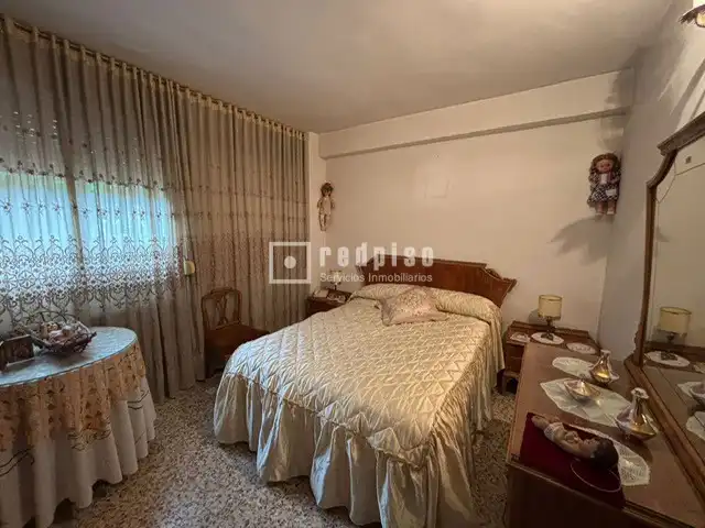 Piso con ascensor en venta en de Alcores, imagen 4