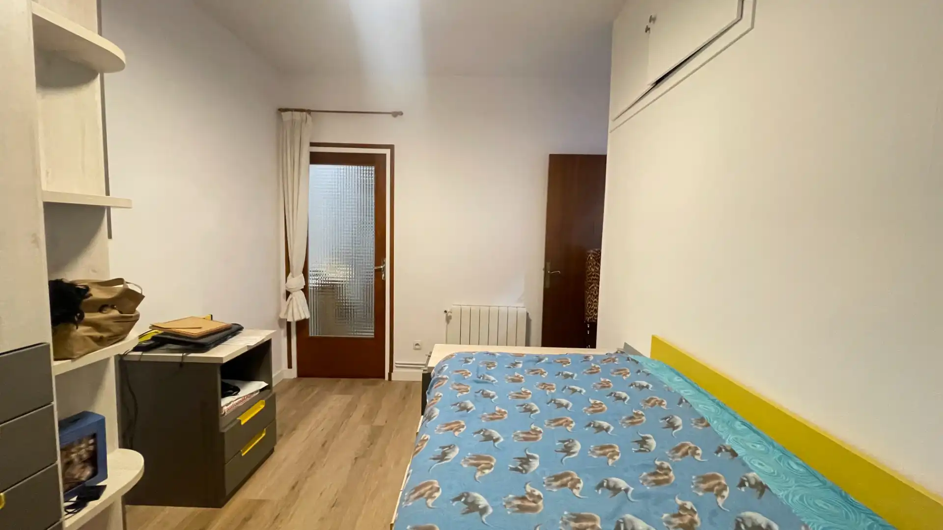 Schlafzimmer von Einfamilien-Reihenhaus zum Verkauf in Terrassa mit Heizung und Terrasse