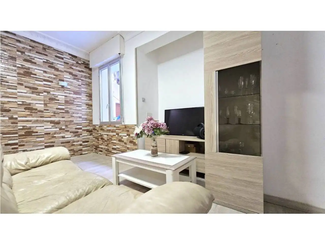 Sala de estar de Piso en venta en Bilbao  con Balcón
