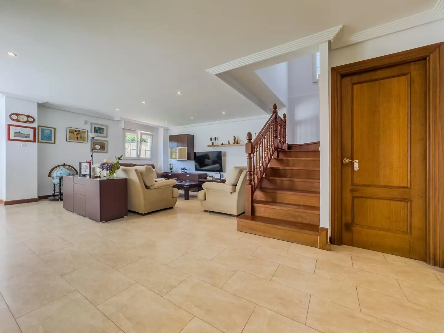 Sala de estar de Casa o chalet en venta en Camargo con Calefacción, Jardín privado y Parquet