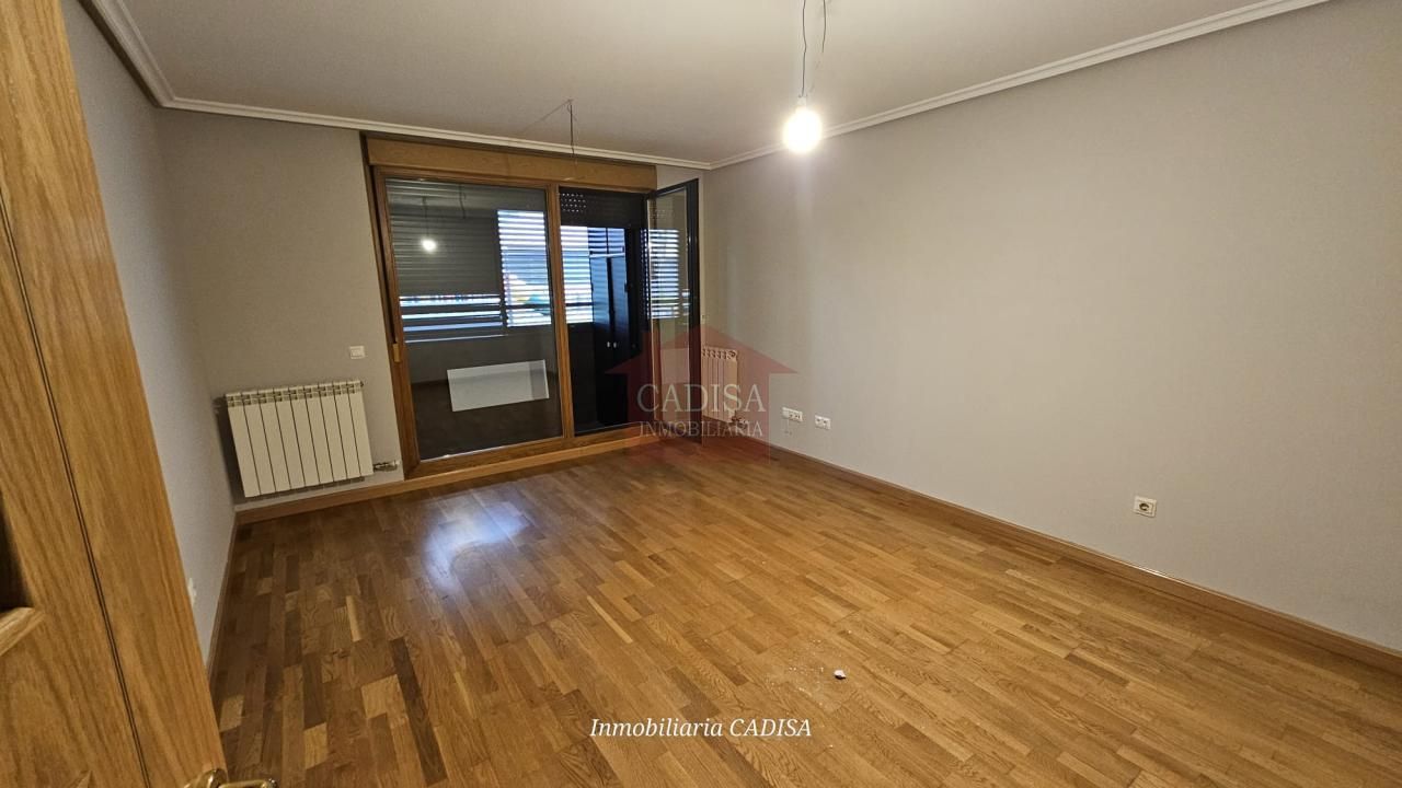 Sala de estar de Apartamento en venta en Santa Marta de Tormes con Calefacción y Terraza