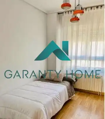 Habitación de Piso de alquiler en Cuenca con Calefacción y Amueblado