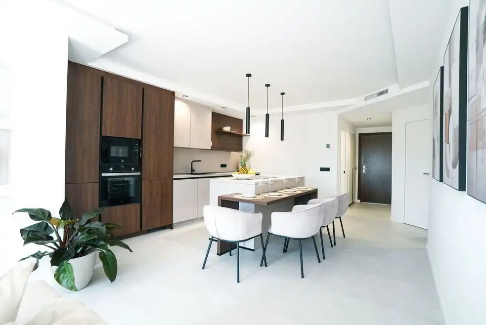 Cocina de Ático en venta en Marbella con Aire acondicionado, Terraza y Trastero