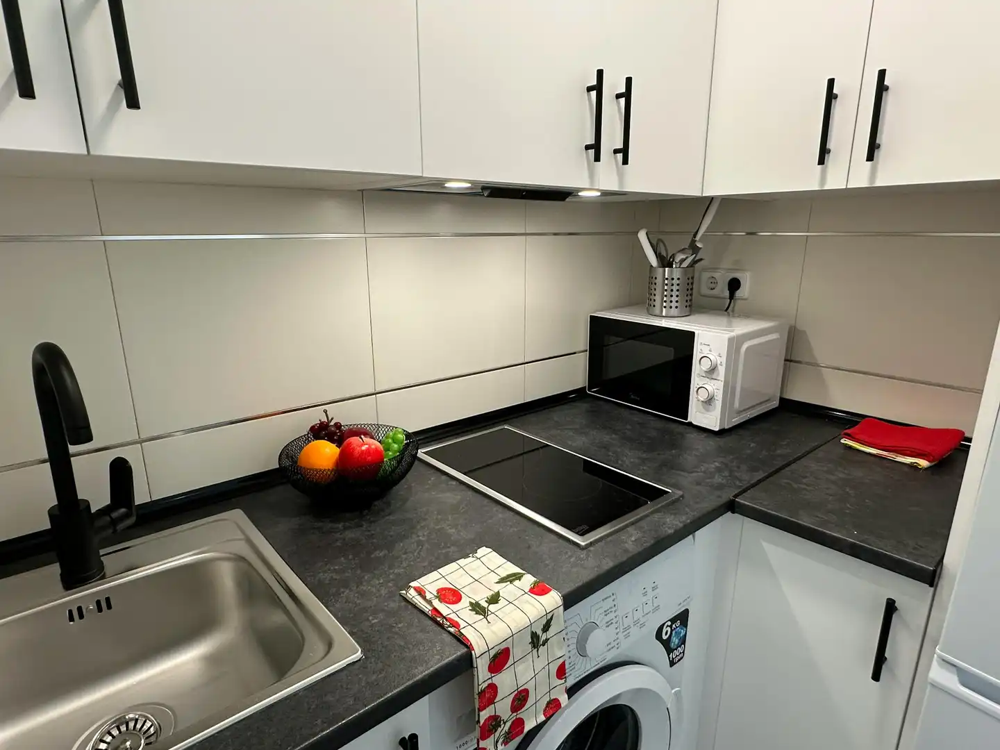 Cocina de Piso de alquiler en Madrid con Calefacción, Amueblado y Lavadora