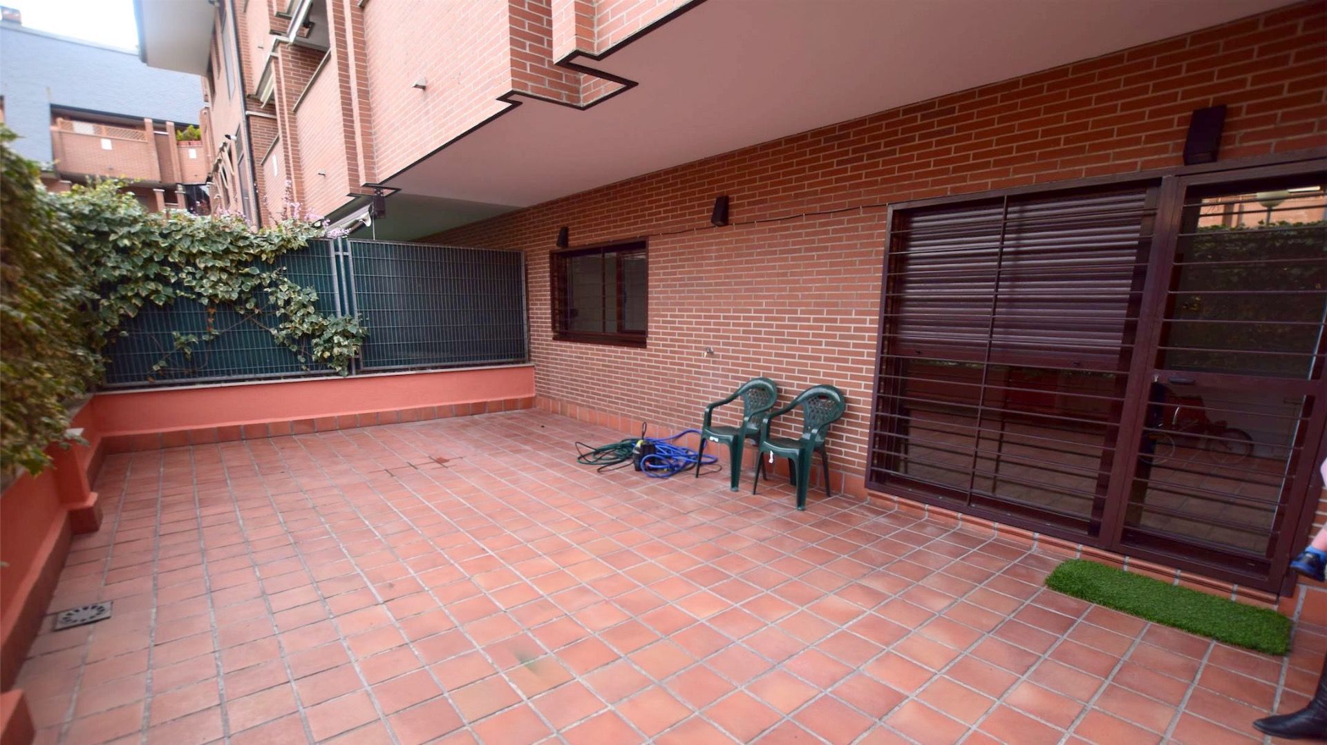Terrace of Planta baja to rent in Pozuelo de Alarcón  with Air Conditioner, Heating and Private garden