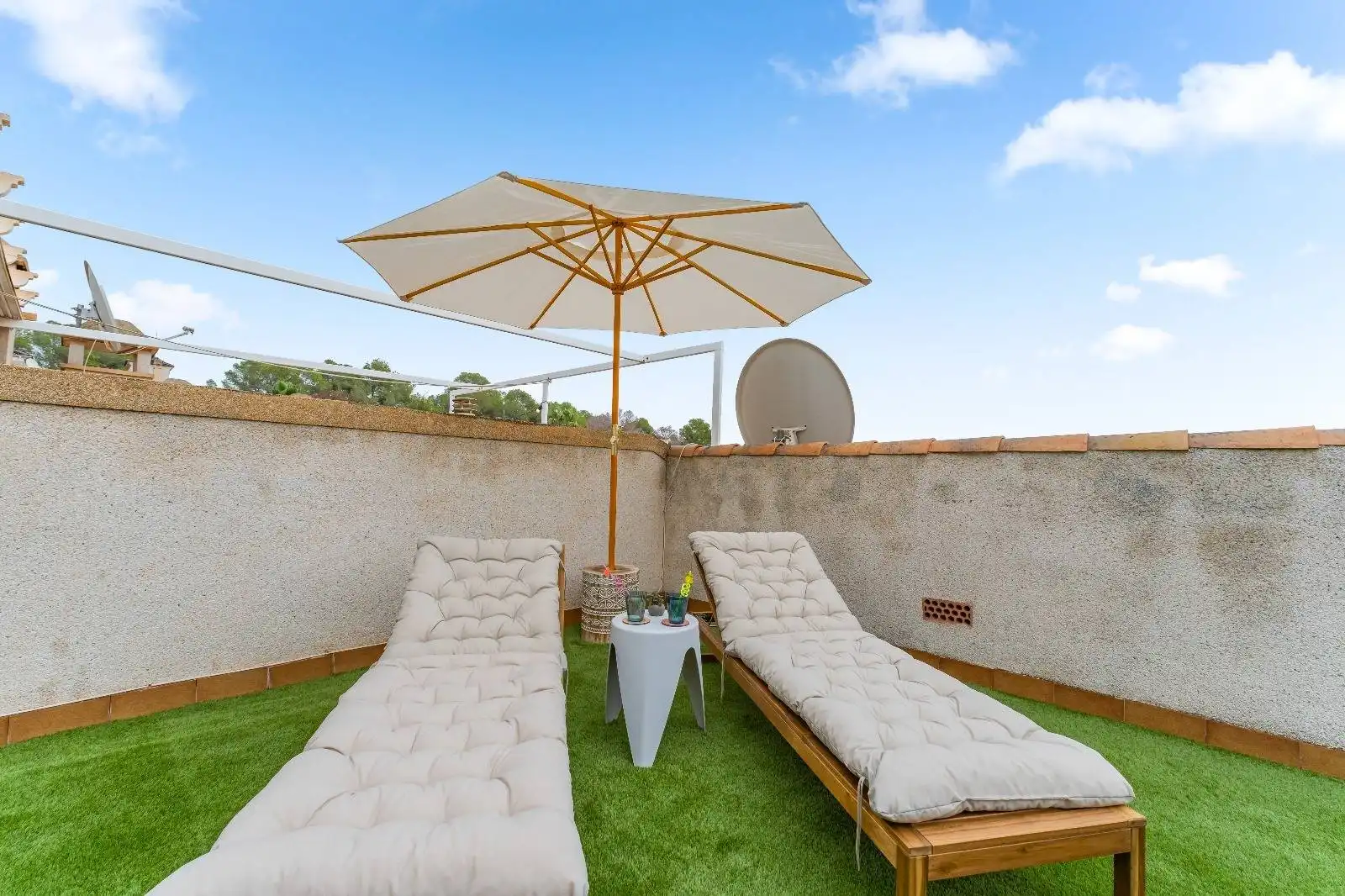 Terraza de Apartamento en venta en Orihuela con Aire acondicionado, Calefacción y Jardín privado