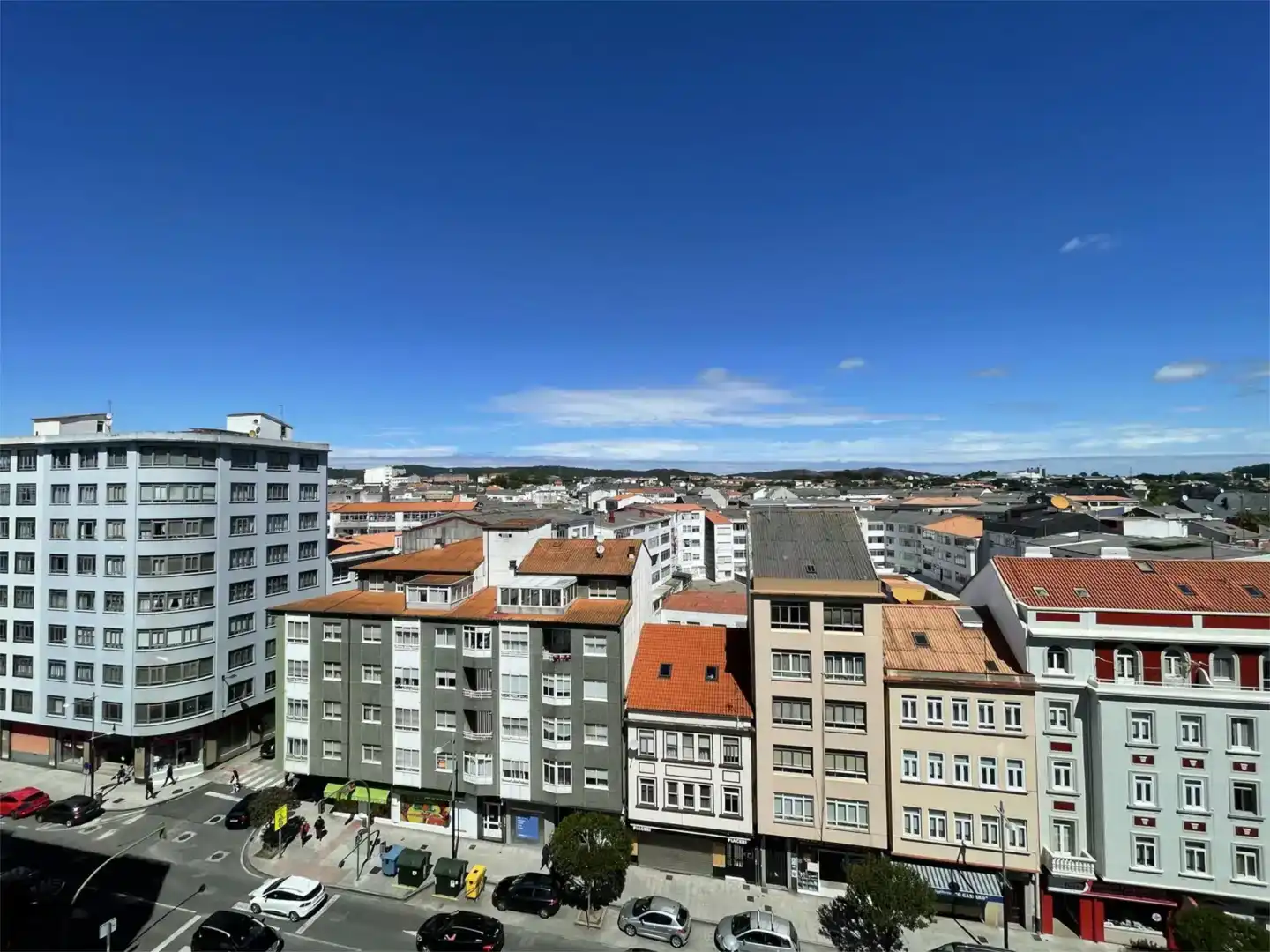Vista exterior de Pis de lloguer en Ferrol amb Parquet, Moblat i Forn