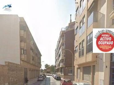 Pis amb ascensor en venda a Calle del Almirante Roger de Lauria