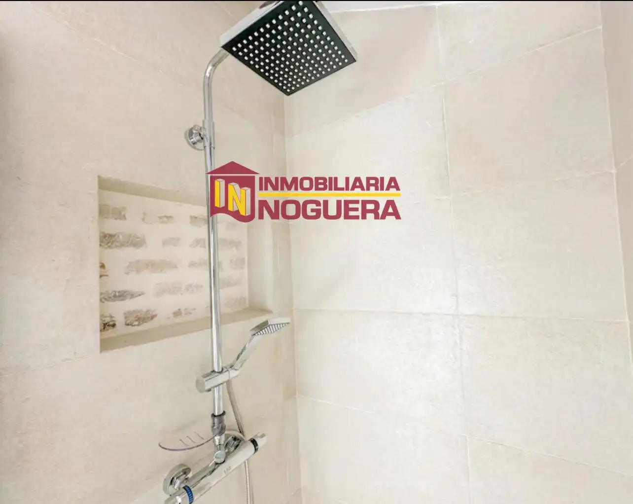 Bany de Dúplex en venda en Écija amb Aire condicionat i Moblat