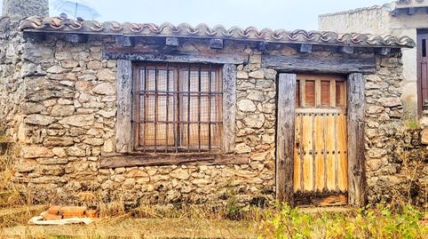 Foto 2 de Casa adosada en venta en Calle Carpio, 8, Fuentespina, Burgos