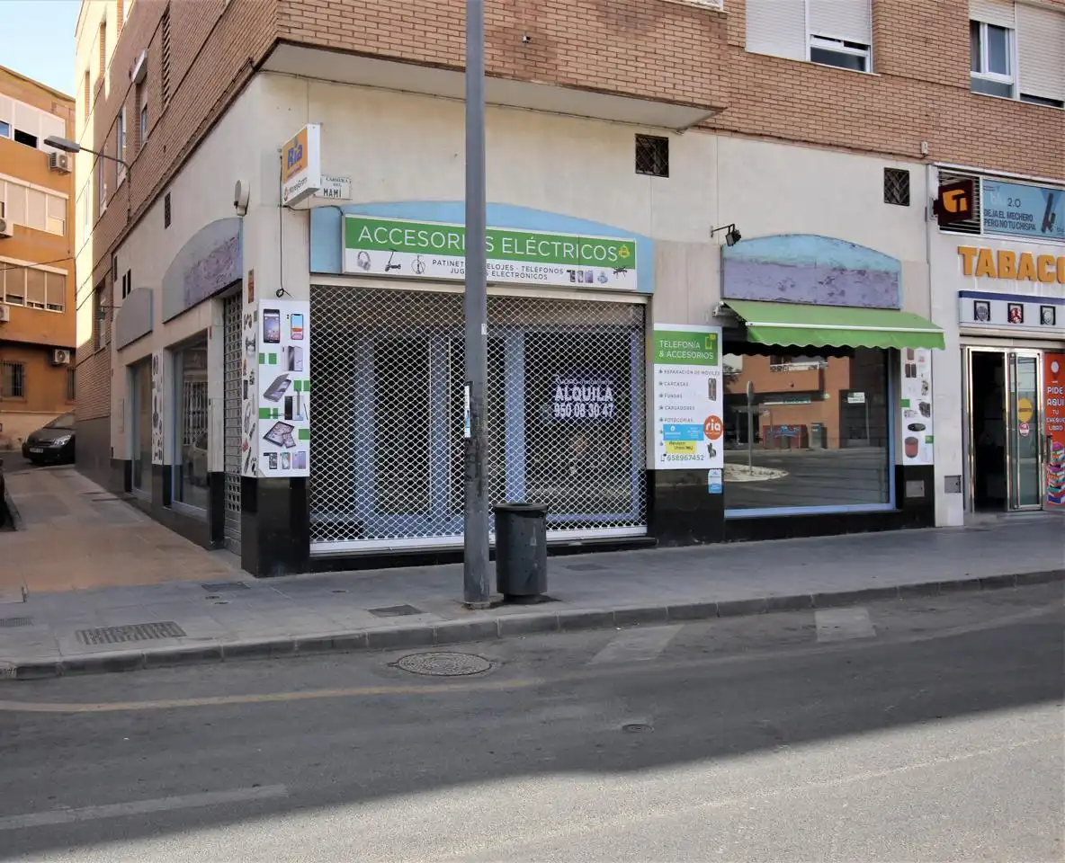 Geschaftsraum zur Miete in Carrera del Mami, Los Molinos - Villa Blanca