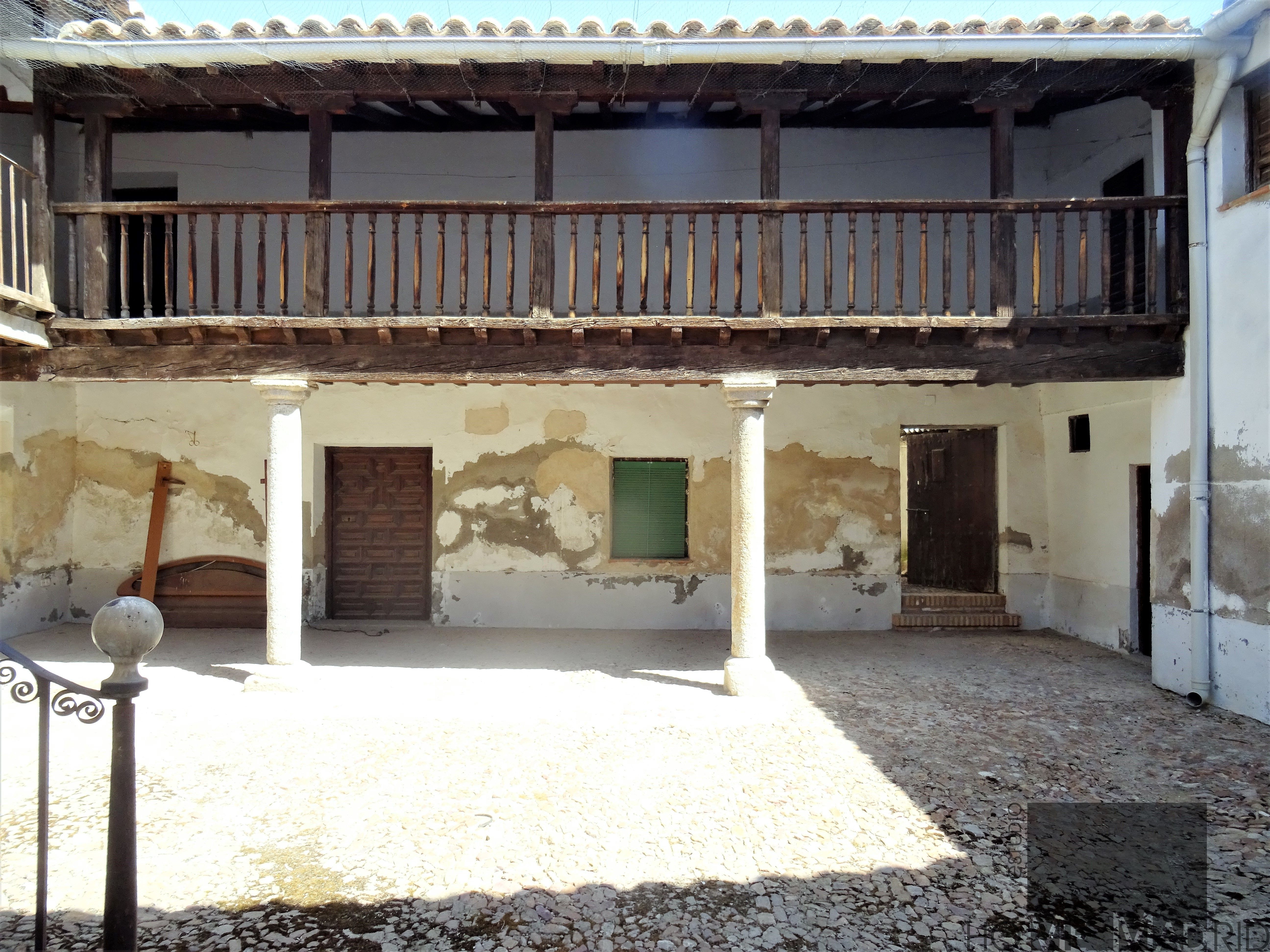Außenansicht von Country house zum verkauf in Orgaz mit Privatgarten