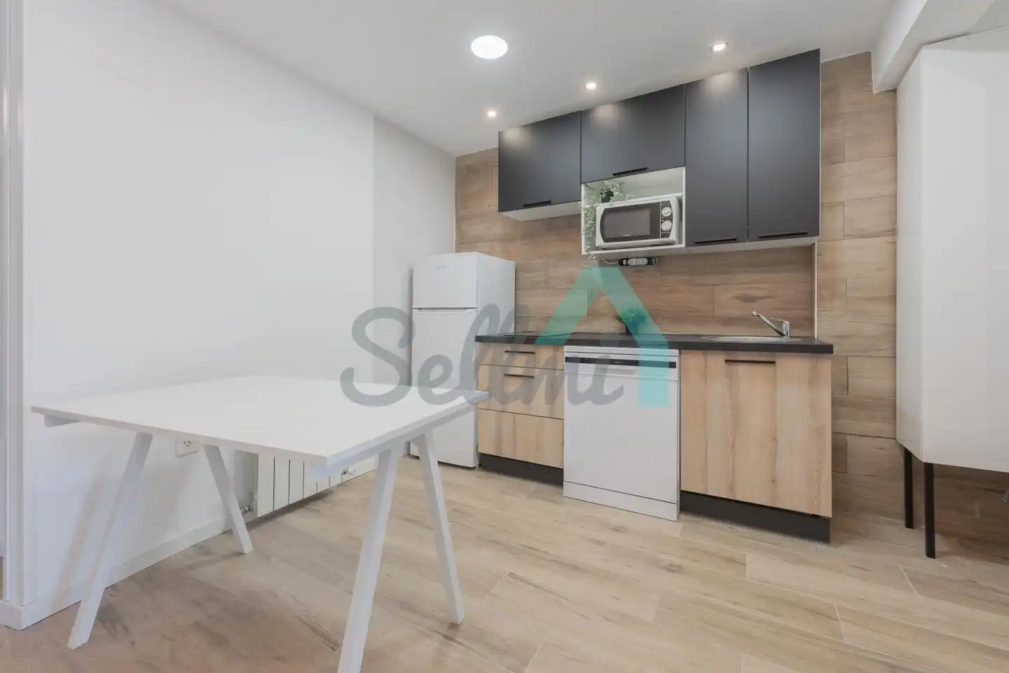 Flat for rent in Fuertes Acevedo, Buenavista
