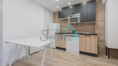 Foto 3 de Piso de alquiler en Fuertes Acevedo, Buenavista, Oviedo