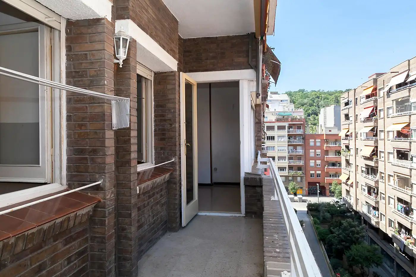 Terraza de Piso en venta en Barcelona con Balcón y Alarma