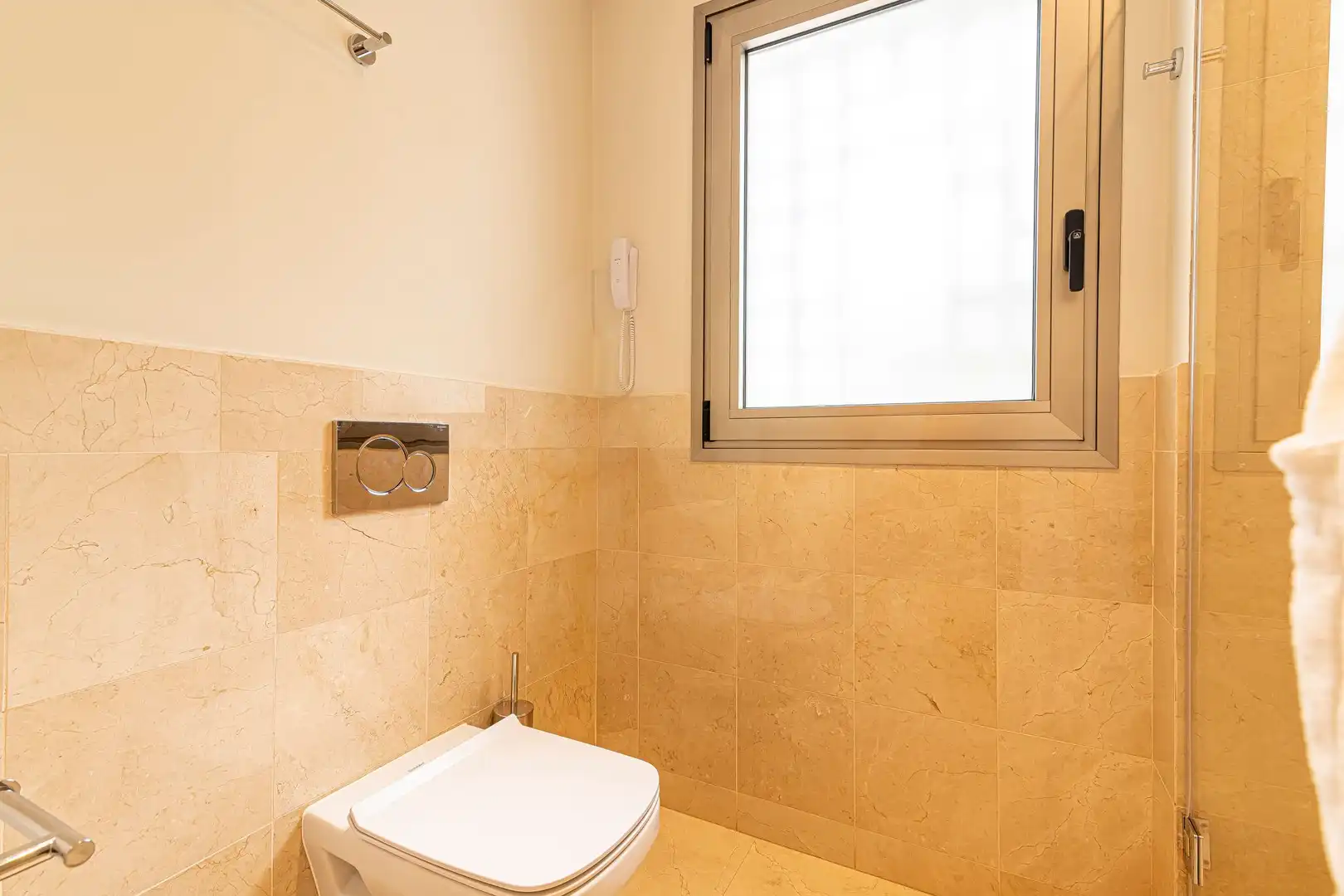 Bathroom of Flat for sale in Guía de Isora  with Air Conditioner, Heating and Terrace