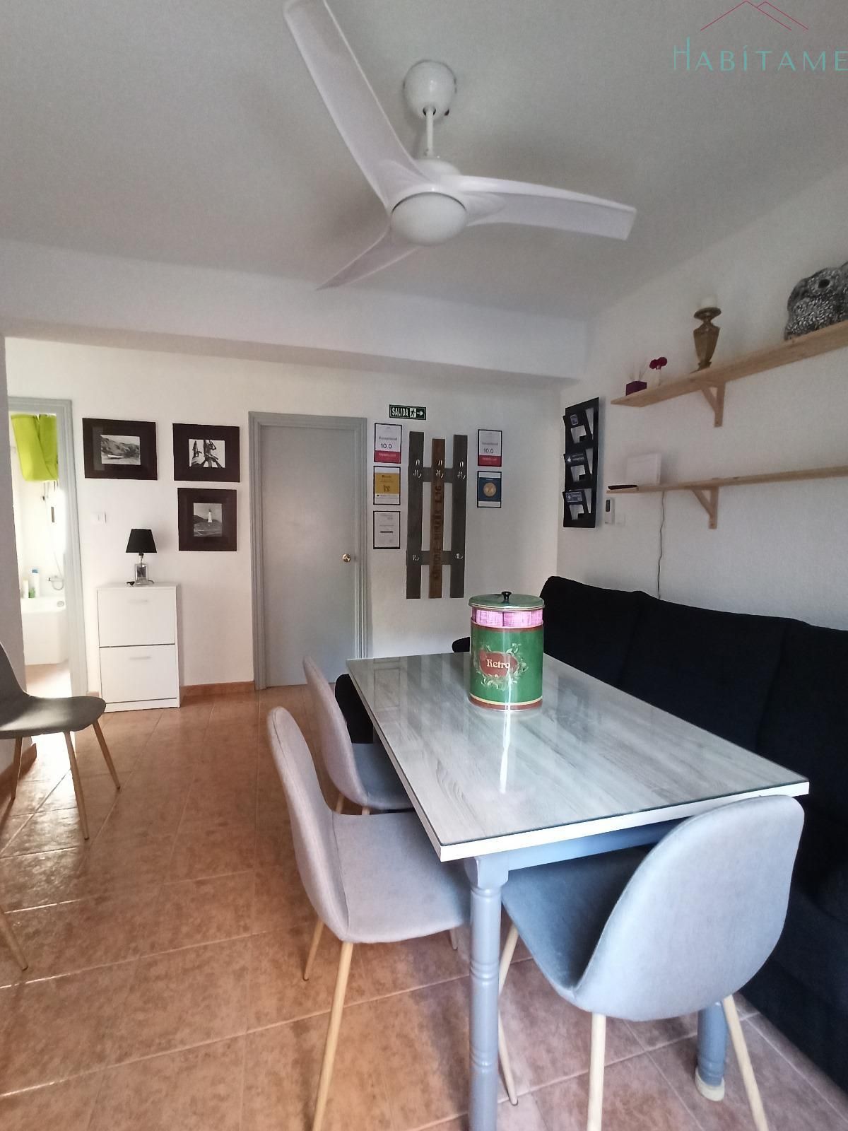 Dining room of Flat to rent in  Granada Capital  with Air Conditioner, Furnished and Balcony