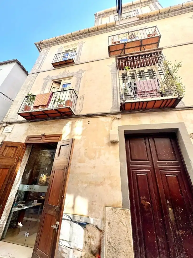 Piso en venta en Calle BEATAS, 35, Centro Histórico