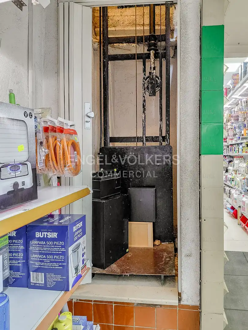 Business premises for sale in Centre, imagen 21