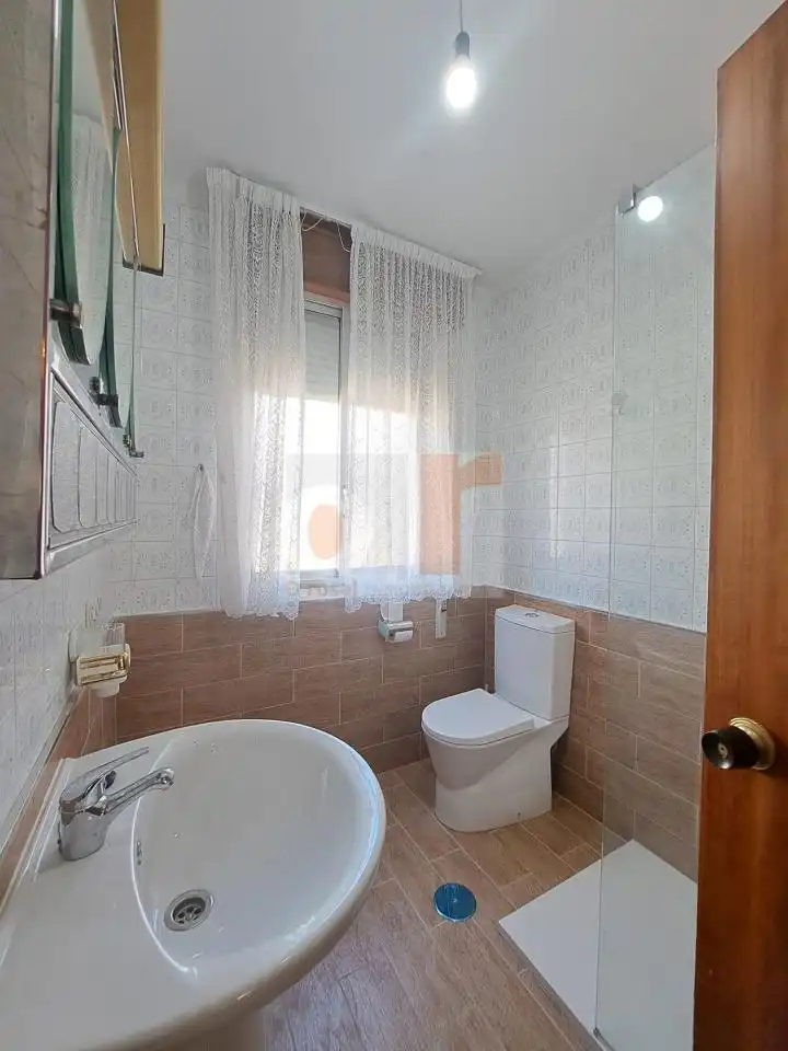 Baño de Casa o chalet en venta en Moaña con Jardín privado, Terraza y Trastero