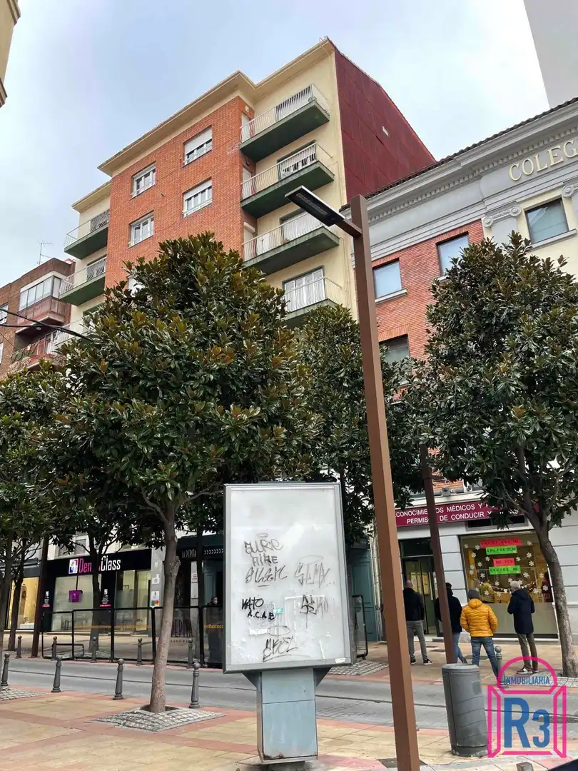 Büro zur Miete in Villa Benavente