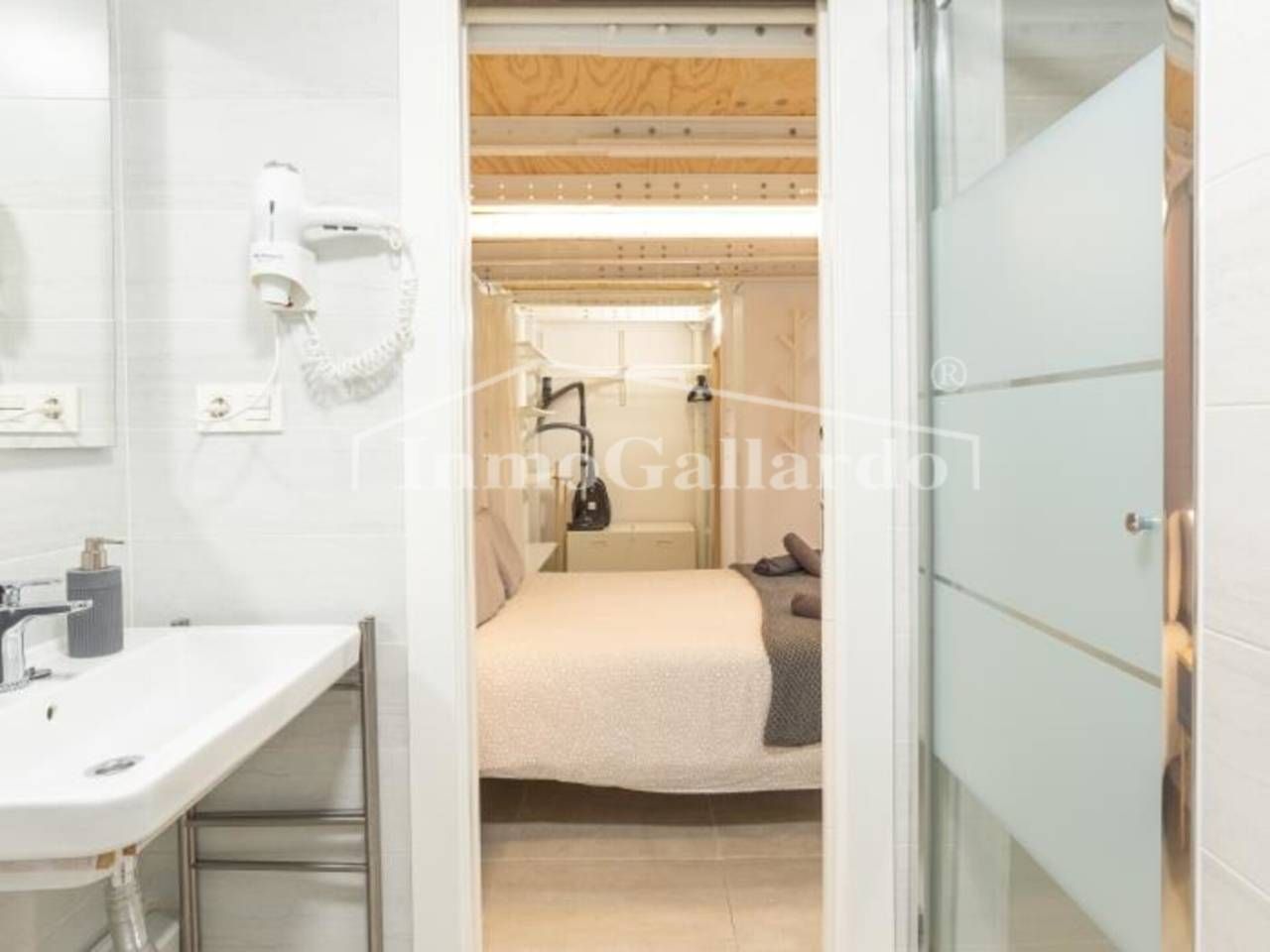 Bedroom of Loft for sale in Málaga Capital  with Air Conditioner and Furnished