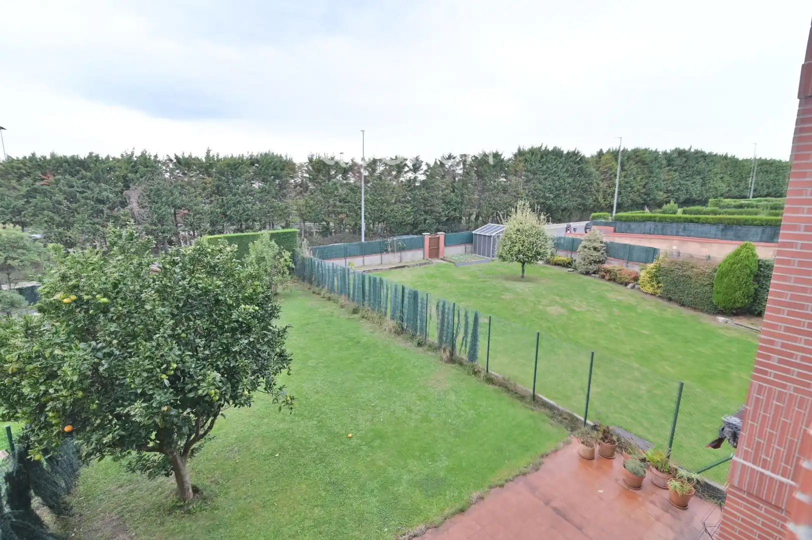 Jardín de Piso en venta en Berango con Calefacción, Terraza y Trastero