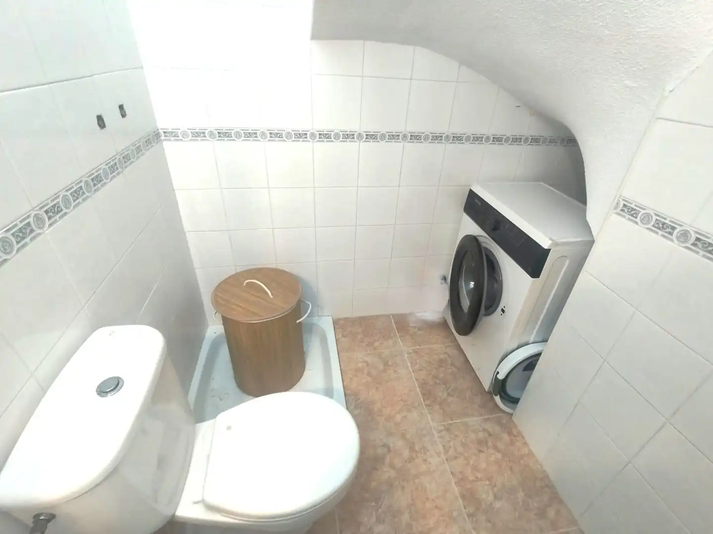 Badezimmer von Maisonette zum Verkauf in Santa Pola mit Klimaanlage, Heizung und Privatgarten