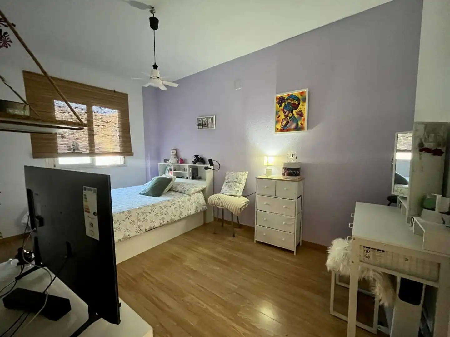 Bedroom of Flat for sale in Sevilla  with Air Conditioner, Parquet flooring and Balcony