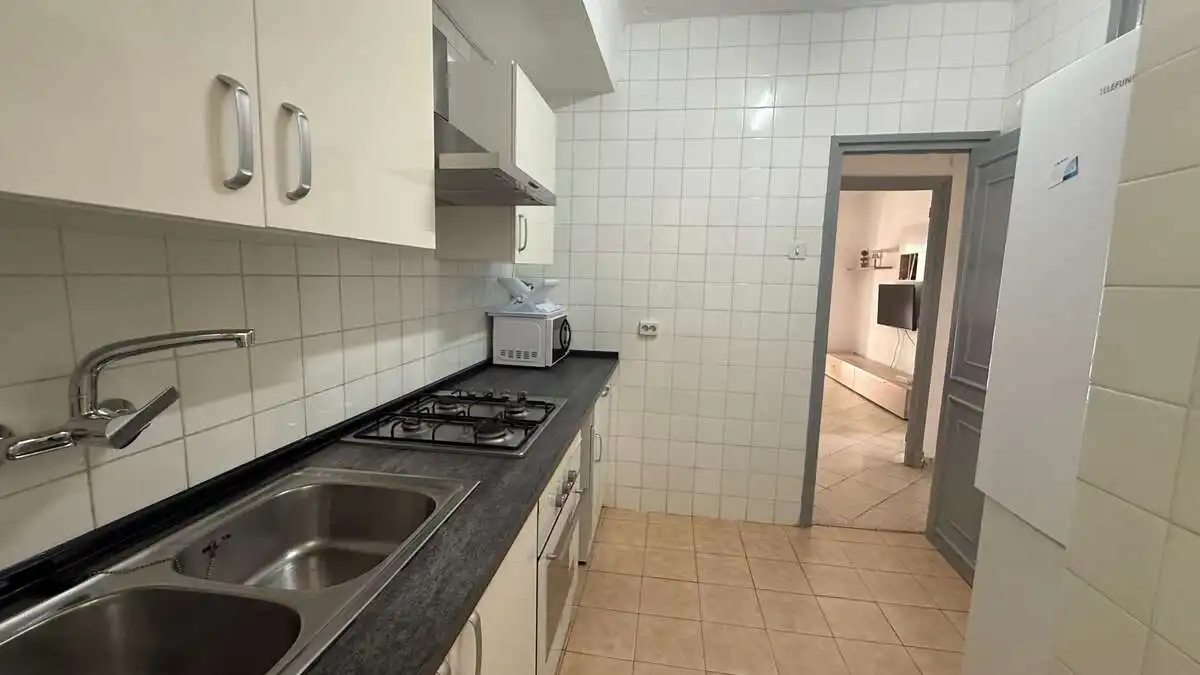 Kitchen of Flat for rent in Granada  with Furnished and Balcony