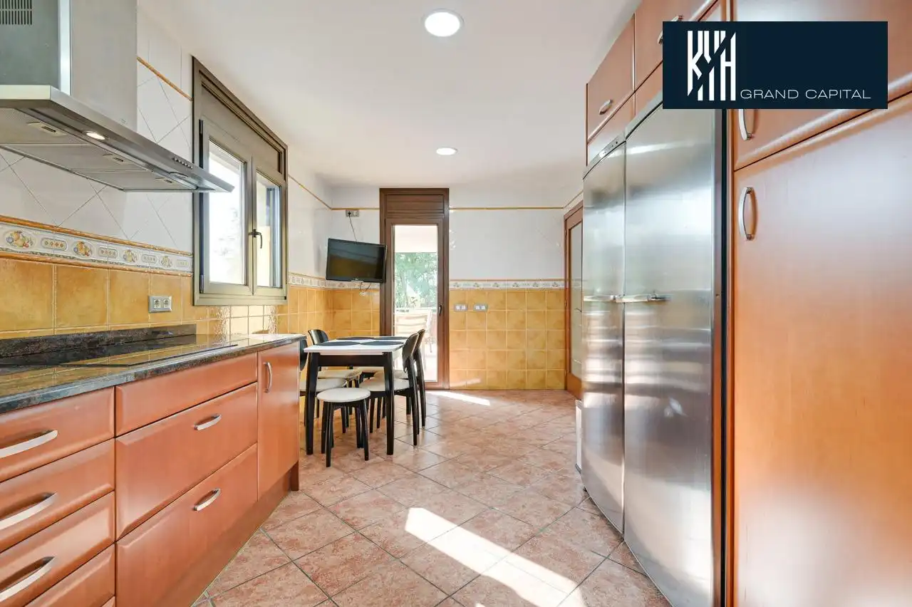 Casa con terraza en venta en Urbanització Llac del Cigne, imagen 28
