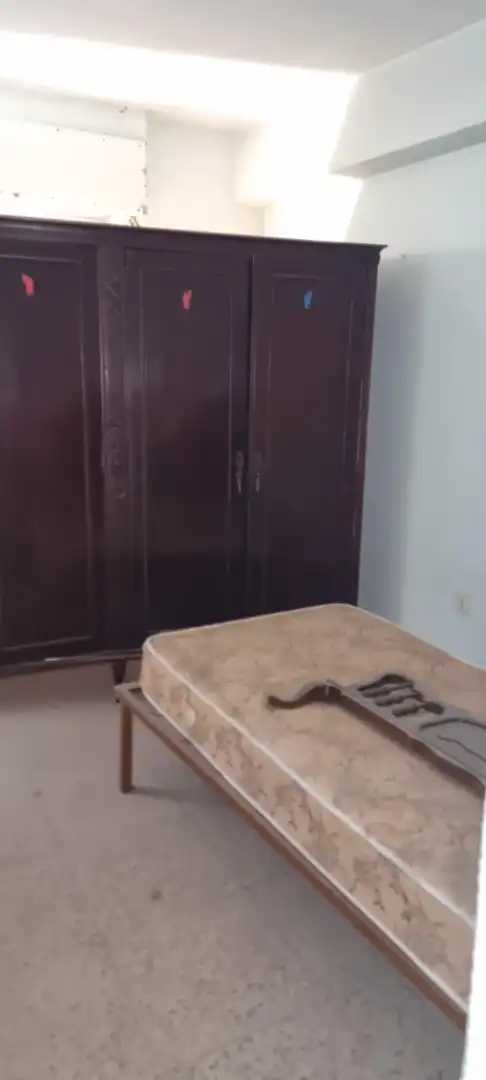 Dormitori de Pis en venda en Yecla amb Terrassa i Balcó