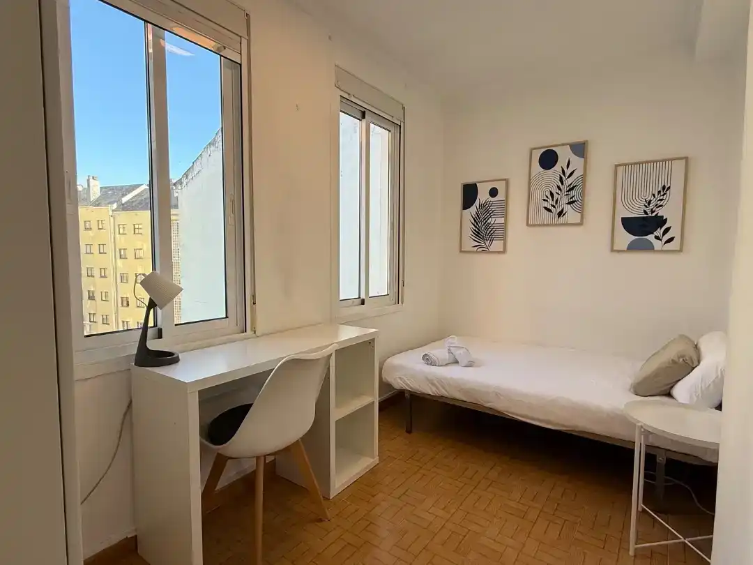 Schlafzimmer von Wohnung zur Miete in Ferrol