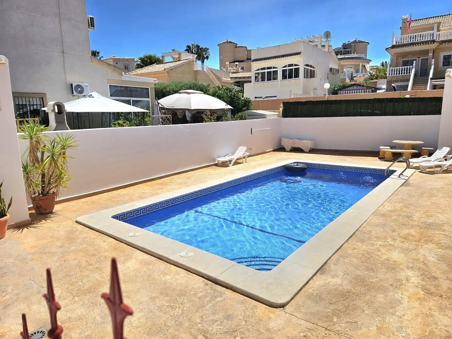 Swimming pool of Detached homes for sale in Orihuela  with Air Conditioner, Terrace and Community pool