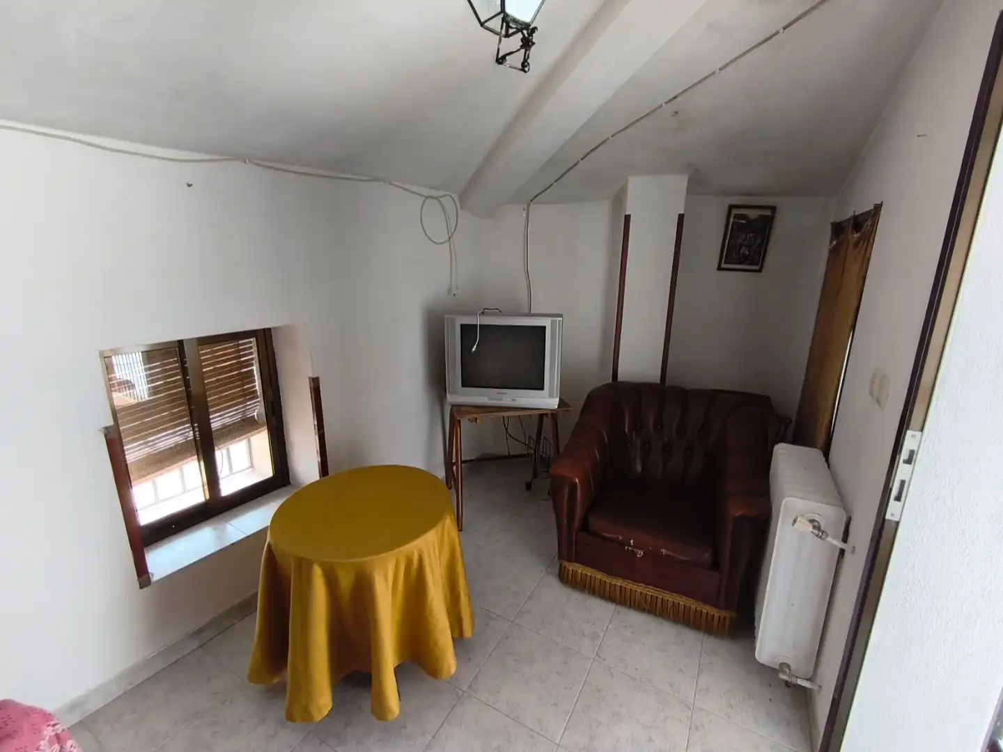 Living room of Houses for sale in Valdeverdeja  with Heating, Terrace and Storage room