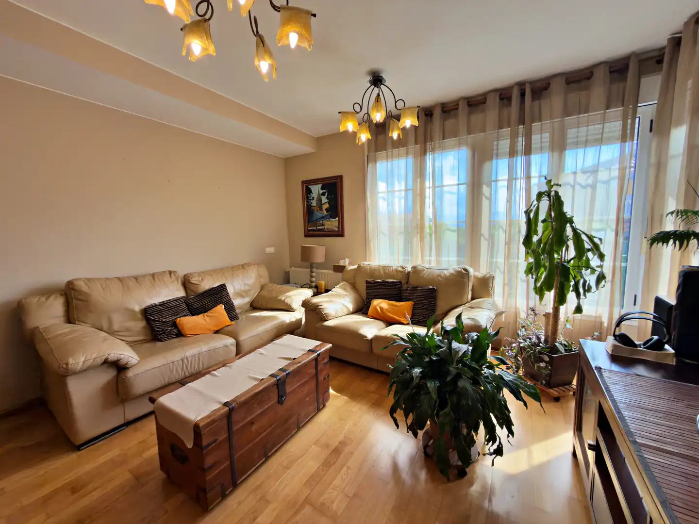 Living room of Detached homes for sale in Llanera  with Heating, Parquet flooring and Terrace