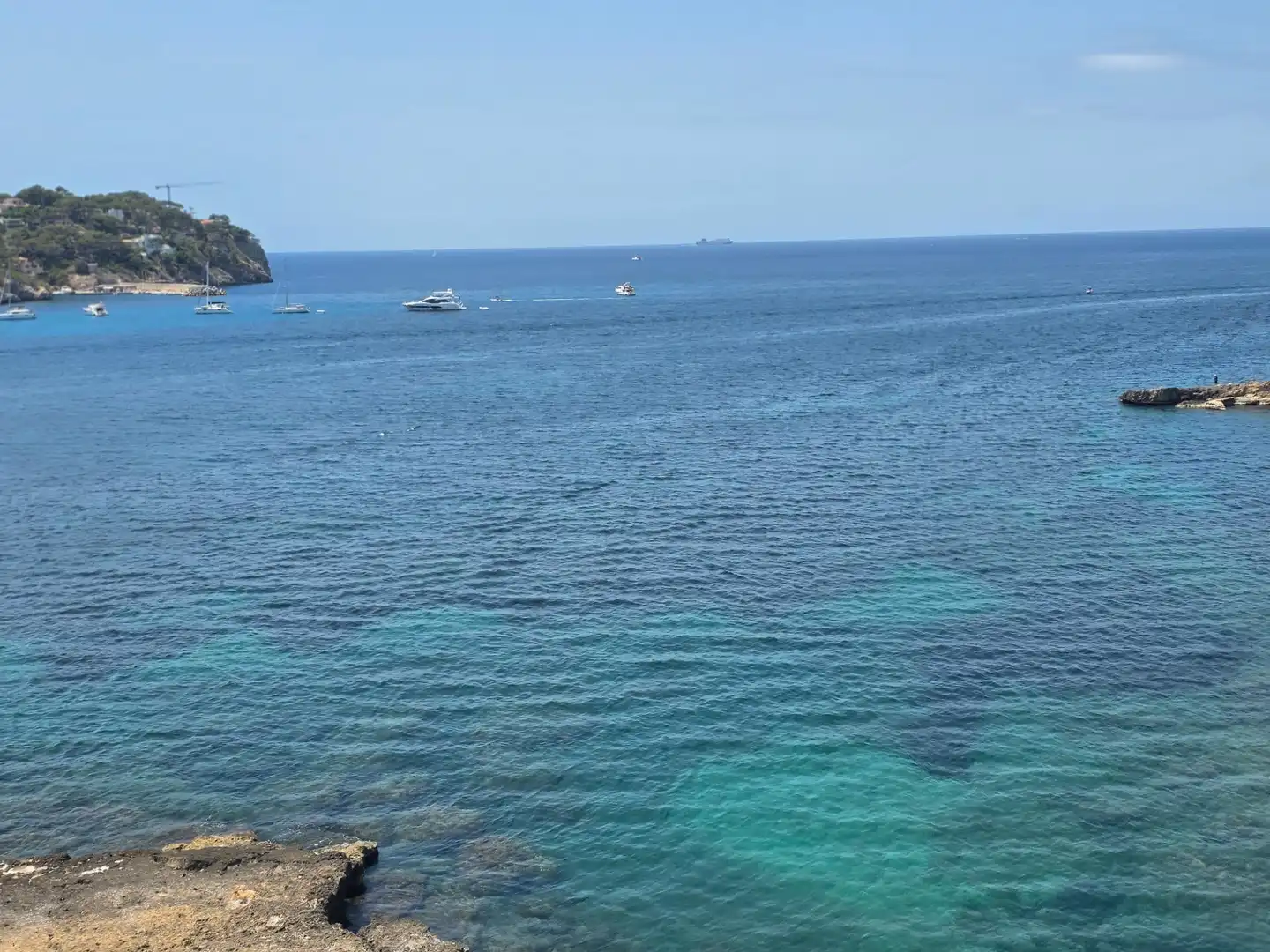 Vista exterior de Pis en venda en Calvià amb Moblat, Balcó i Piscina comunitària