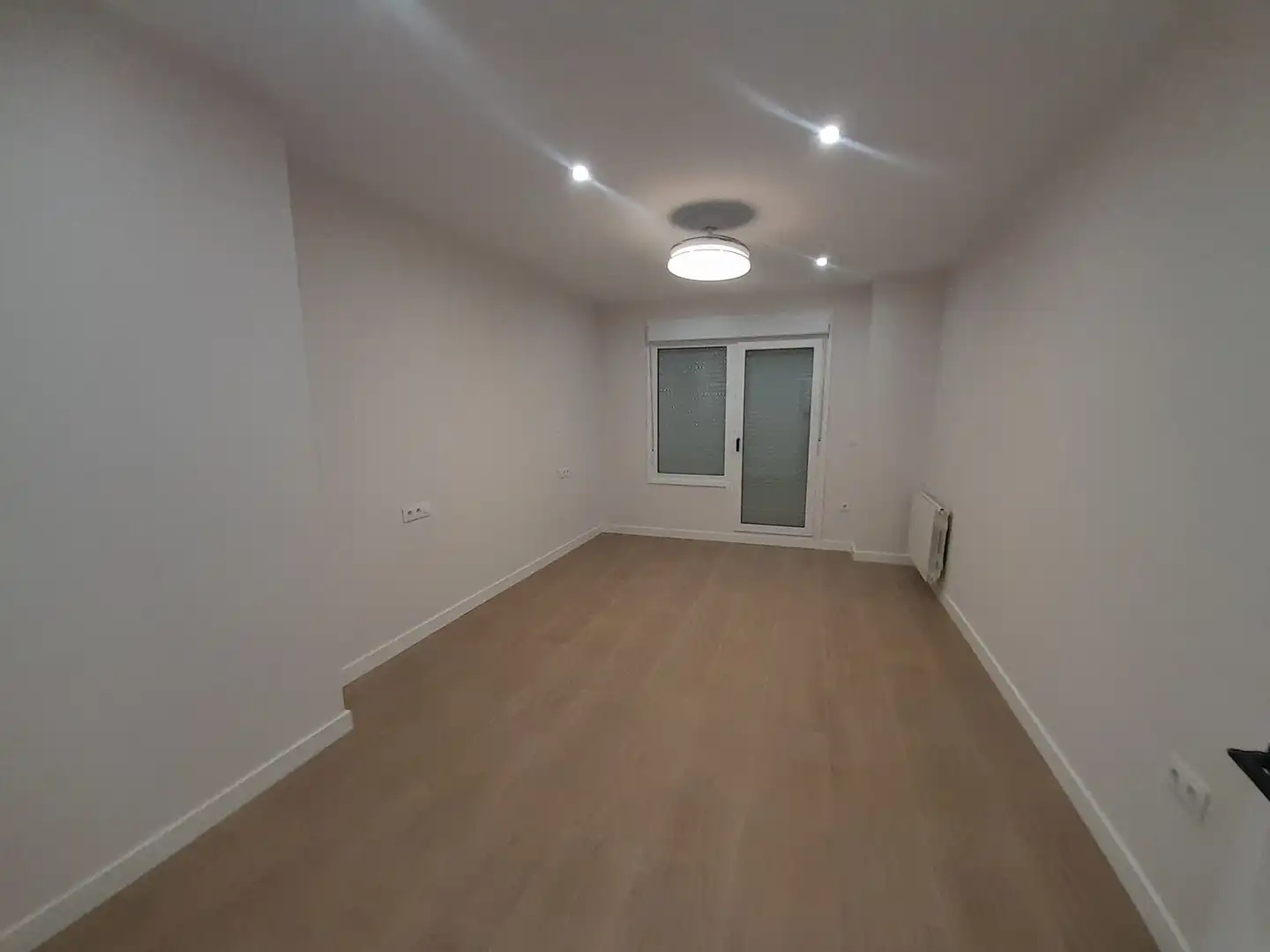 Piso en venta en Jaén con Balcón