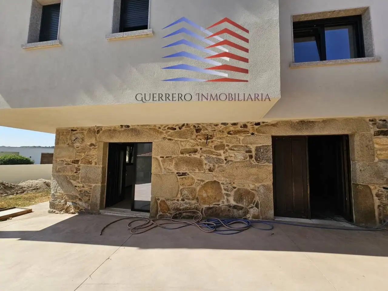 Casa o chalet en venta en A Merca   con Calefacción, Terraza y Piscina
