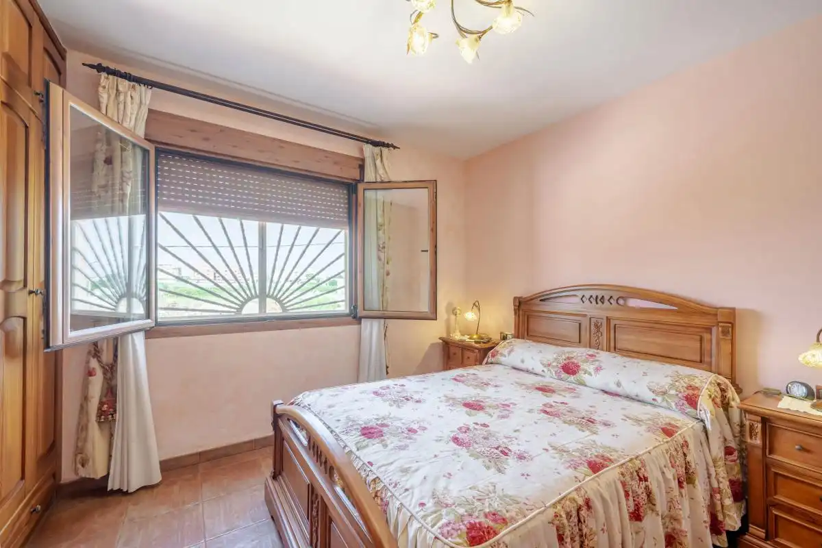 Habitación de Casa adosada en venta en Rojales con Calefacción, Terraza y Balcón