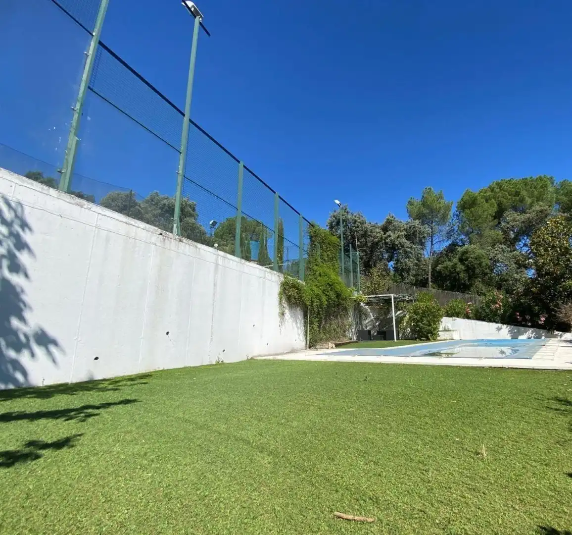 Swimming pool of Houses for sale in Córdoba  with Air Conditioner, Heating and Private garden
