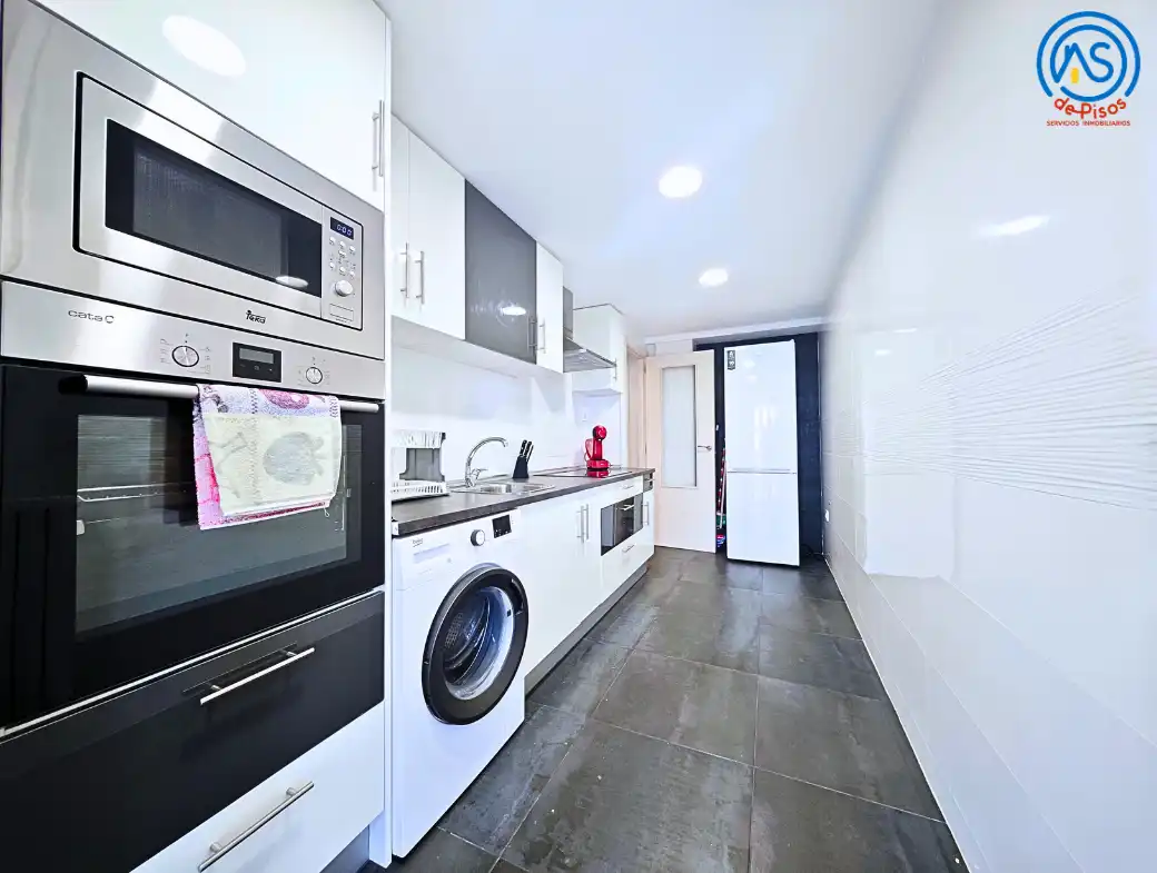 Wohnung zur Miete in Zaragoza, Zaragoza