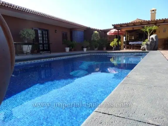 Detached house with pool for sale in San Antonio - Las Arenas, imagen 4