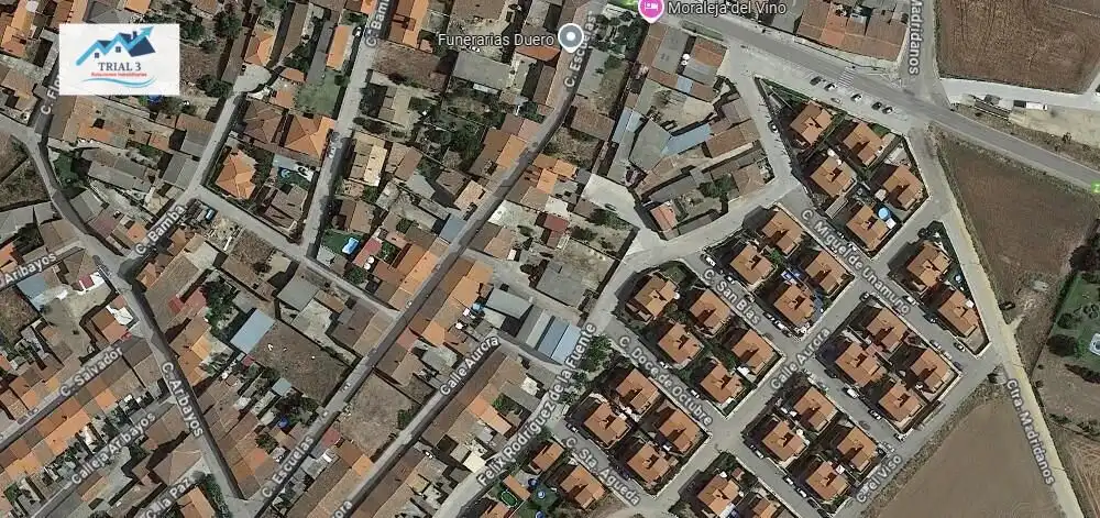 Casa amb jardí en venda a Calle MIGUEL DE UNAMUNO, imagen 3