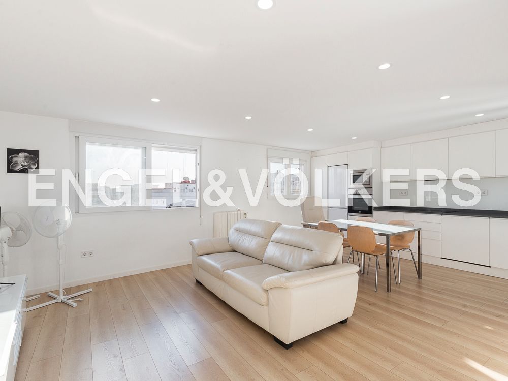 Living room of Apartment to rent in  Valencia Capital  with Air Conditioner, Heating and Parquet flooring