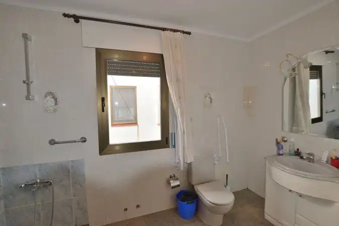 Bany de Edifici en venda en Montejaque