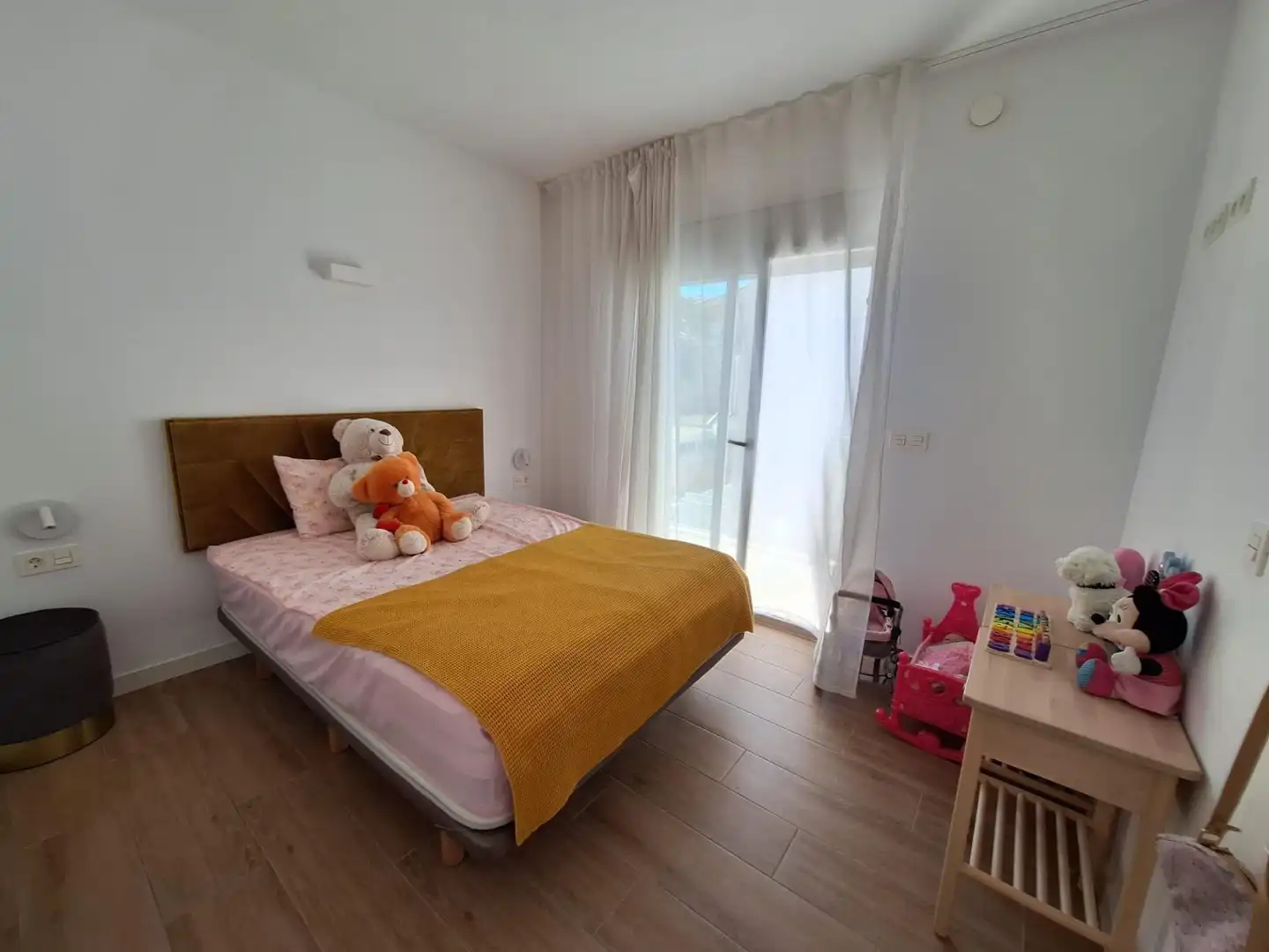 Dormitori de Casa o xalet en venda en Torrevieja amb Aire condicionat, Calefacció i Jardí privat