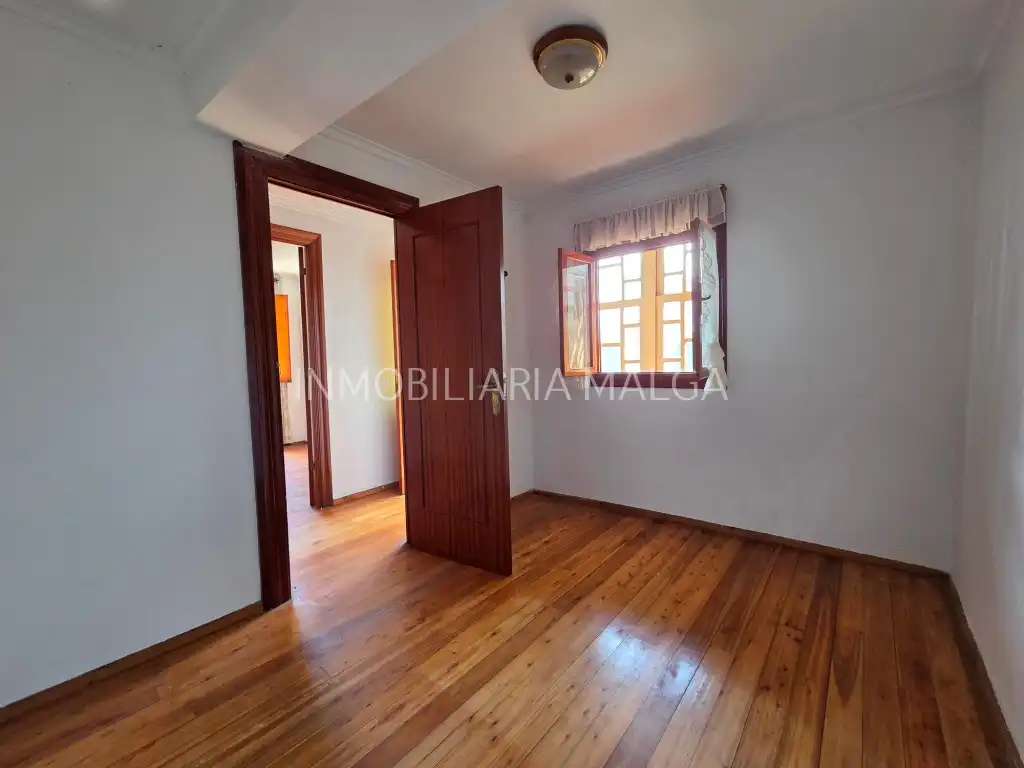 Houses for sale in Colunga  with Storage room and Balcony