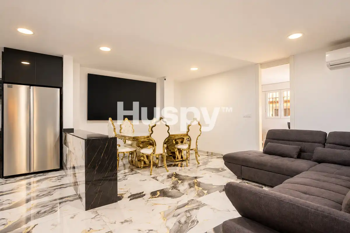 Sala de estar de Loft en venta en Avenida de la Paz  